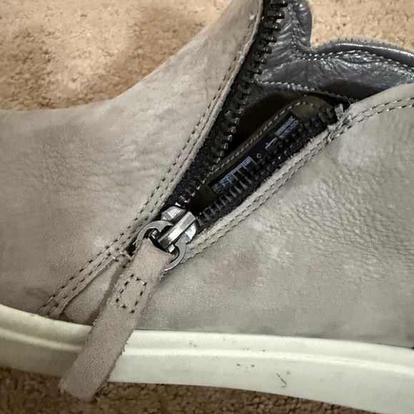 Ecco Soft Low Bootie Sz 9 - Picture 4 of 11